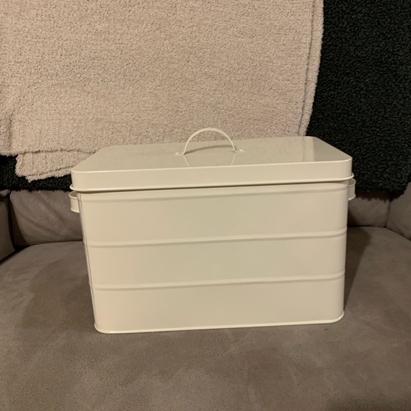 Home Box - Picture 2 of 13